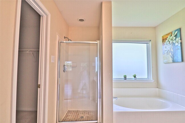 Photo - 3112 Wild Turkey Ln