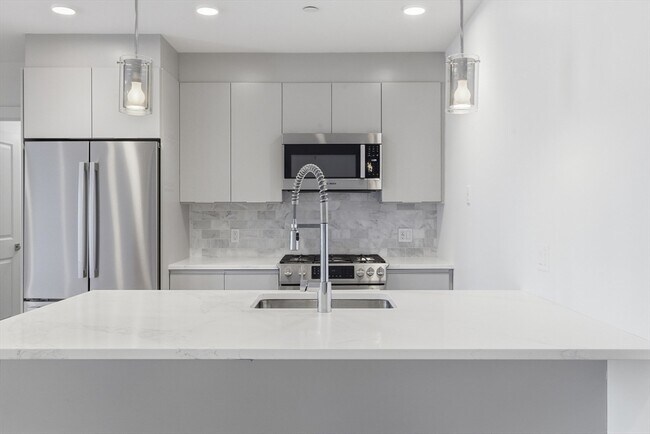 Photo - 16 Boardman St Unit 202