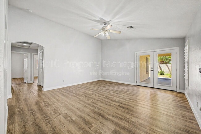 Photo - 3296 E Warbler Rd