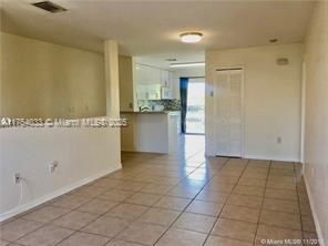Building Photo - 5675 NW 109th Ave Unit # 40 Rental