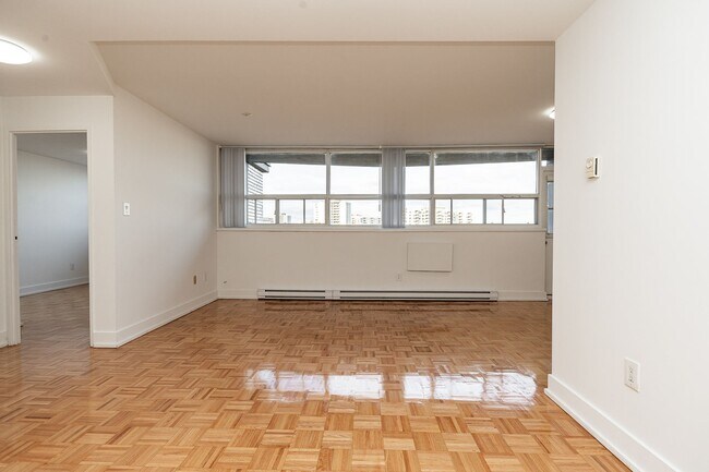 Photo - 265 Dixon Rd