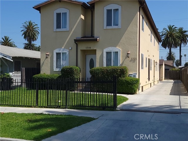 Building Photo - 1719 W 39th St