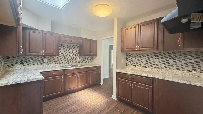 Photo - 8534 Addison Rd