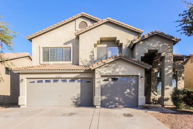 Building Photo - 3918 Escuda Dr