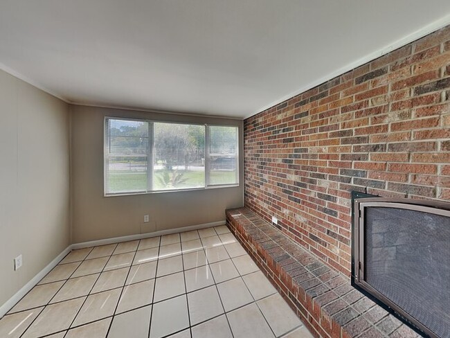 Photo - 6158 Verdes Rd