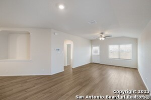 Photo - 15610 Vanilla Seed Vine House
