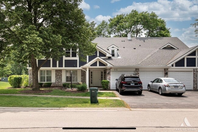 Building Photo - 257 Coventry Cir Unit Dreamy 3BR 2BA 2nd floor condo