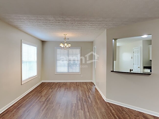 Photo - 805 Chatham Park Dr