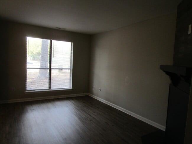 Photo - 1968 Gion St