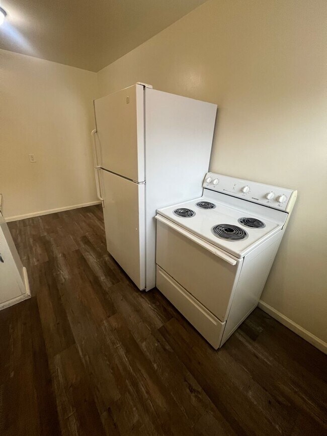 Photo - 1024-1026 E Bridger St Unit 1024 E Bridger