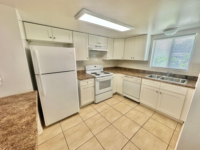 2549 S Oak Ave Unidad r2549soB