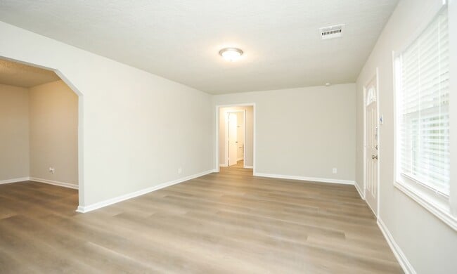 Photo - 5511 Starling St