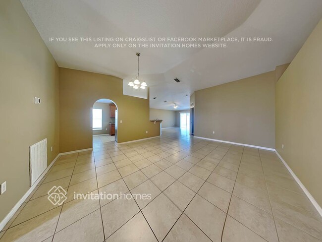 Photo - 308 Thomasdale Ave