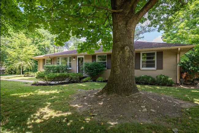 Photo - 260 Binkley Dr