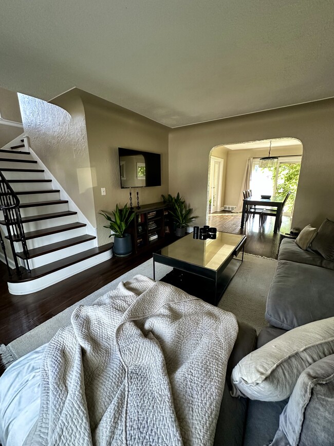 Photo - 15777 McLain Ave