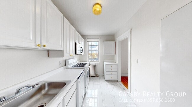 Photo - 17 Governors Ave Unit 24R