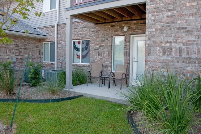 Photo - 8280 Cypress Rd Unit #8210