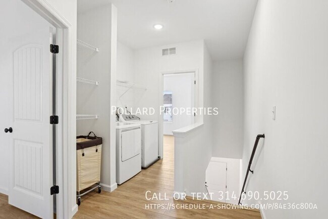 Photo - 1402 Parkview Dr Unit 1402