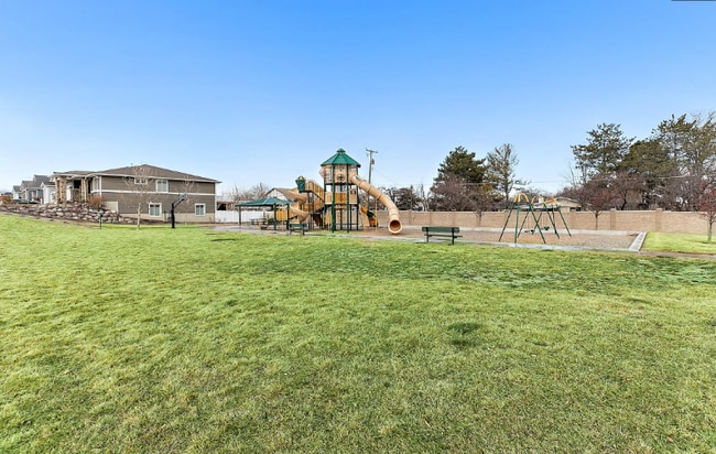 Photo - 1812 Irini Ln