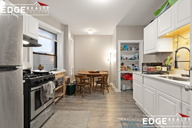 Photo - 169 Western Ave Unidad 2