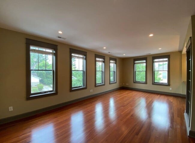 Photo - 509 E Hillside Dr Unit 203