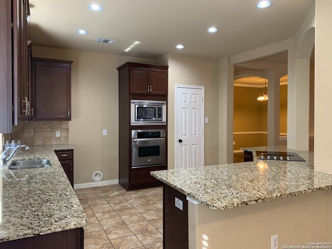 Photo - 398 Pecan Meadows