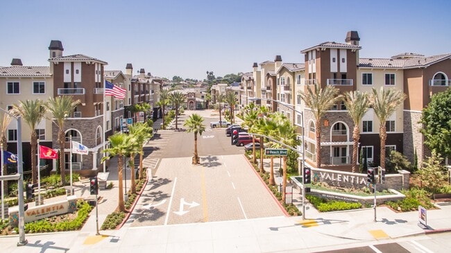 Valentia by Windsor