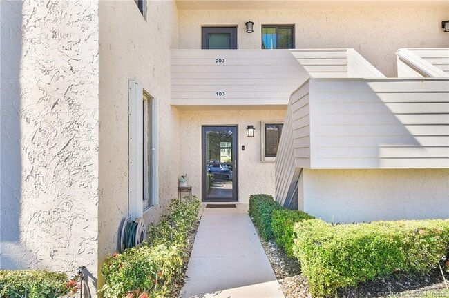 Photo - 5111 SE Miles Grant Rd Unit 103