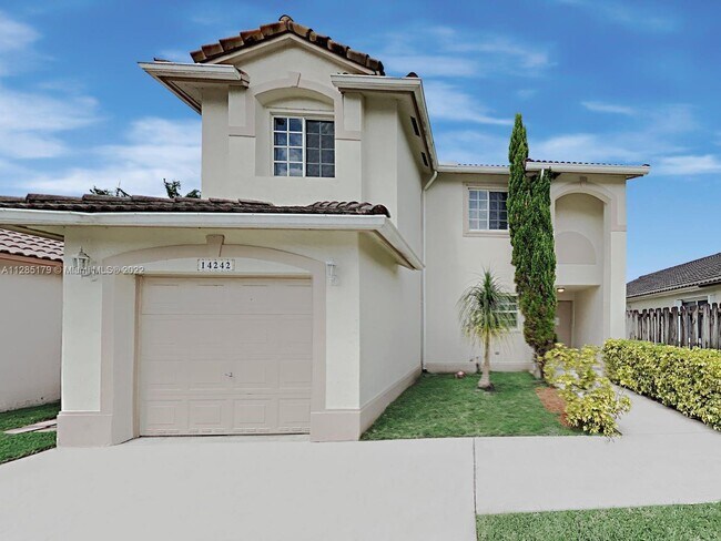 Photo - 14242 SW 151st Ave