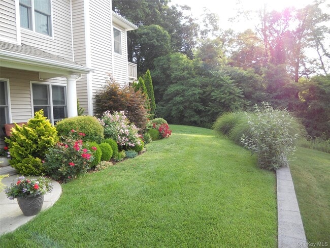 Photo - 601 Willow Pond Dr