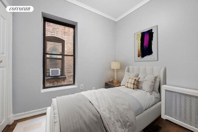 Photo - 464 Amsterdam Ave