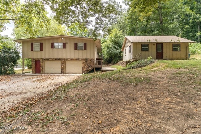 Photo - 630 Colonial Dr