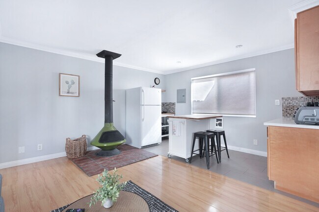 Photo - 116 Buccaneer St Unit B