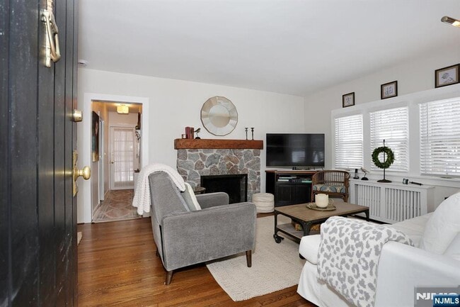 Photo - 2 Maysenger Rd