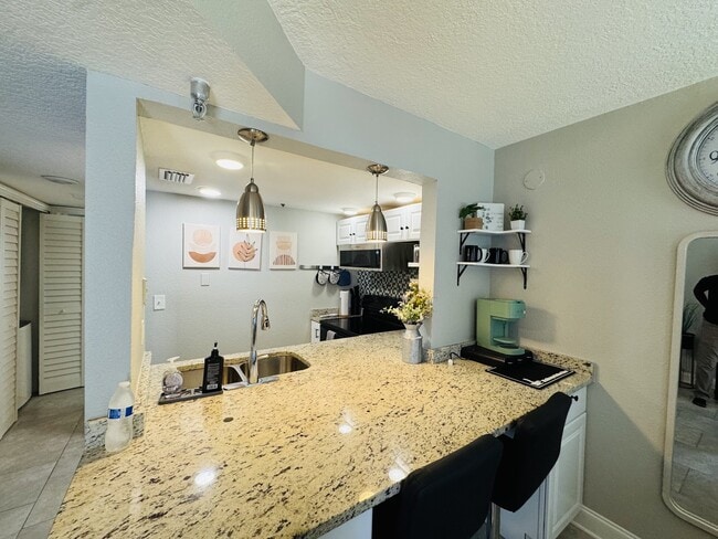 Photo - 7246 E Bank Dr