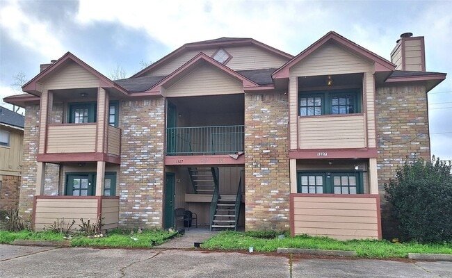 Building Photo - 1327 Brenda Ln Unit A