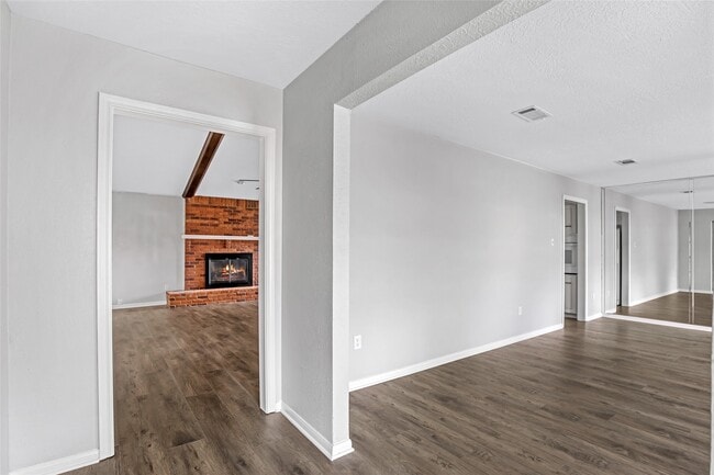 Photo - 24531 Whitesail Dr