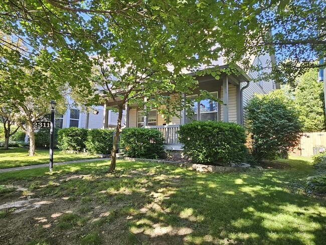 Photo - 2311 Alabama St