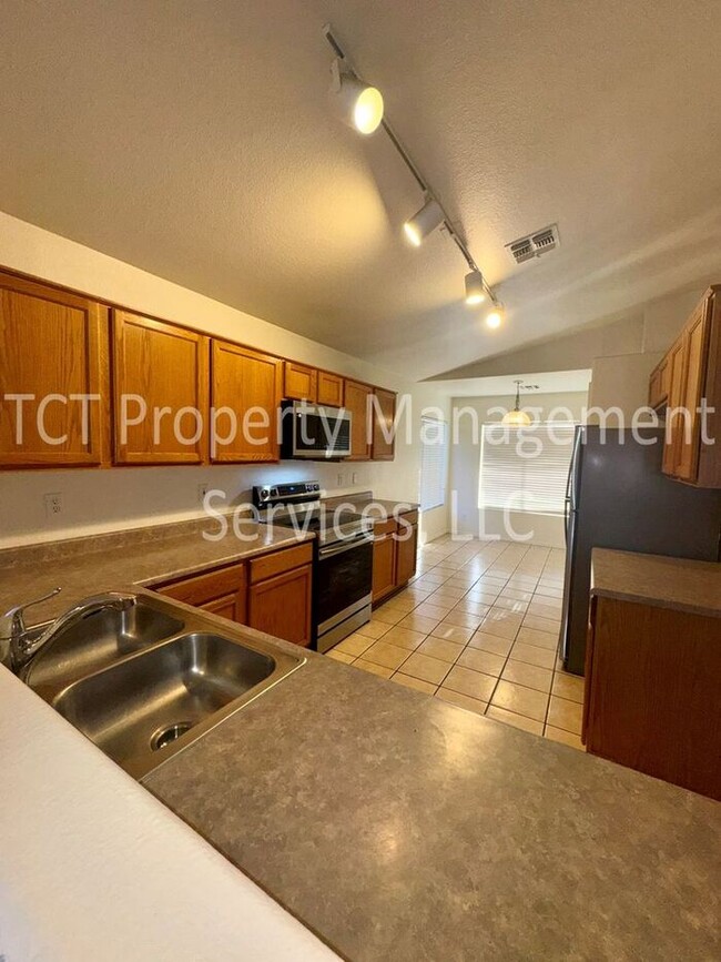 Photo - Beautiful Home in Augusta Ranch