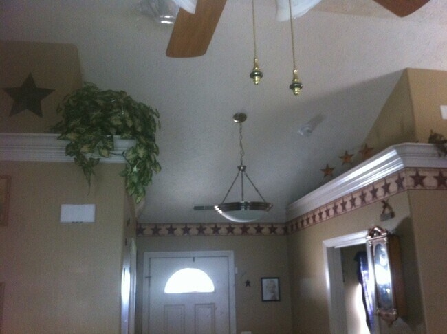 Photo - 3225 Bunting Ln