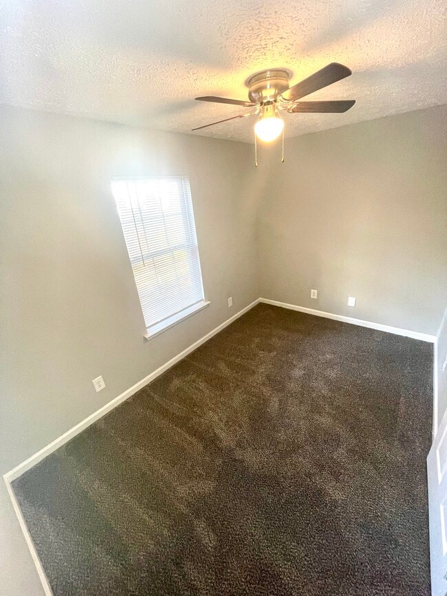 Photo - Cove at Center Point