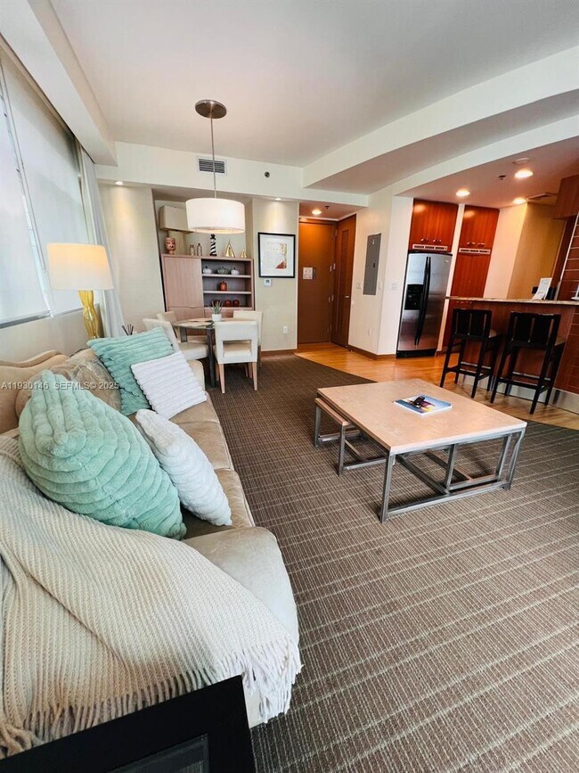 Photo - 1395 Brickell Ave Unit 2712