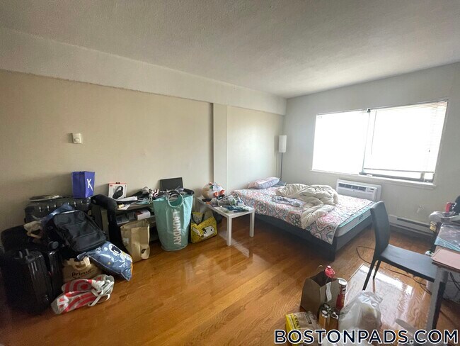 Photo - 1110 Commonwealth Ave Unit 306