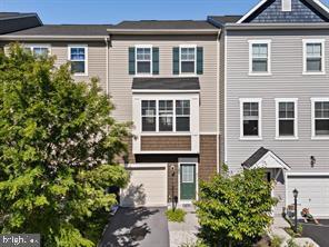 Photo - 105 Poinsettia Wy Townhome