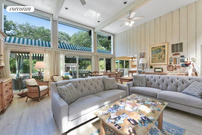 Photo - 73 Copeces Ln