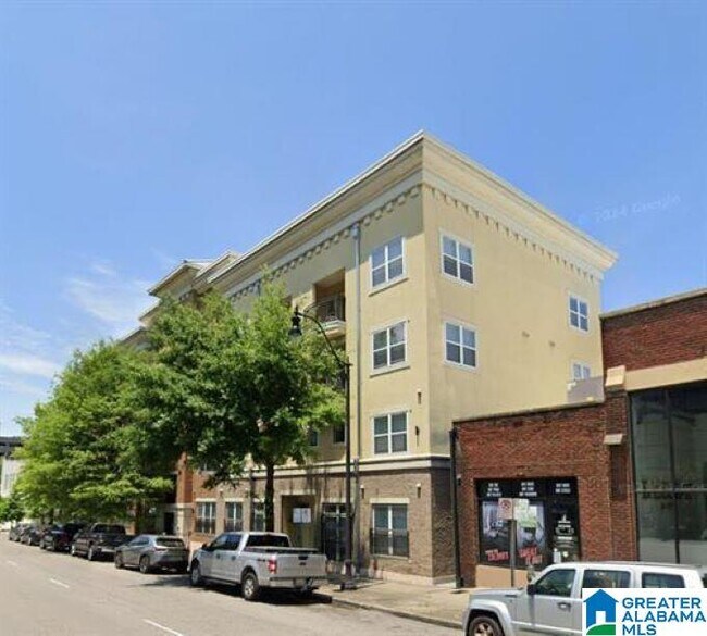 Photo - 2020 5th Ave S Unit 436