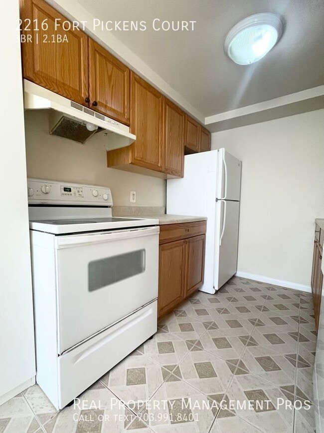 Photo - 2216 Fort Pickens Ct