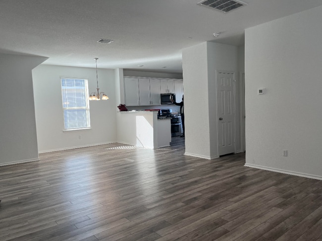 Photo - 133 Fiery Skipper Ln