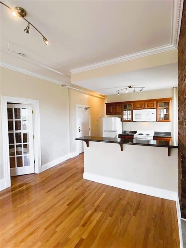 Photo - 878 Massachusetts Ave Unit 6