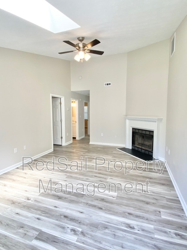 Photo - 39 Whites Ln